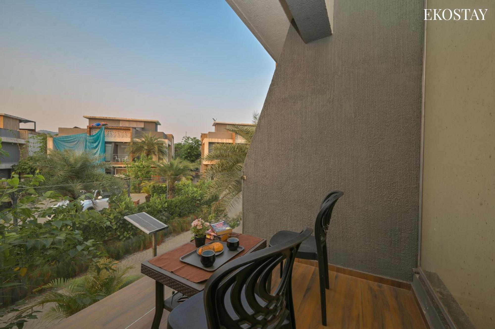 Ekostay Gold - Peninsula Villa Lonavala Ngoại thất bức ảnh